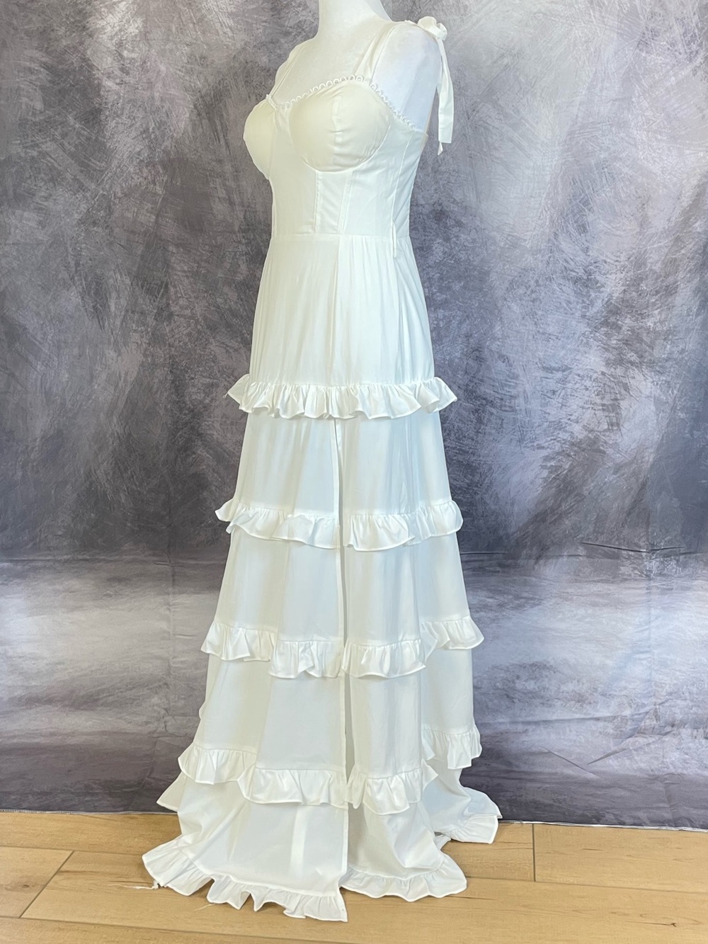 Altar’d State White Ruffled Tiered Maxi Dress size Medium - Picture 4 of 16